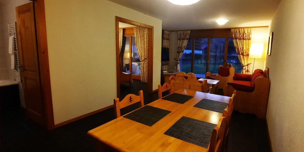 Appartement Et Studio, Val dʼIlliez Exteriör bild